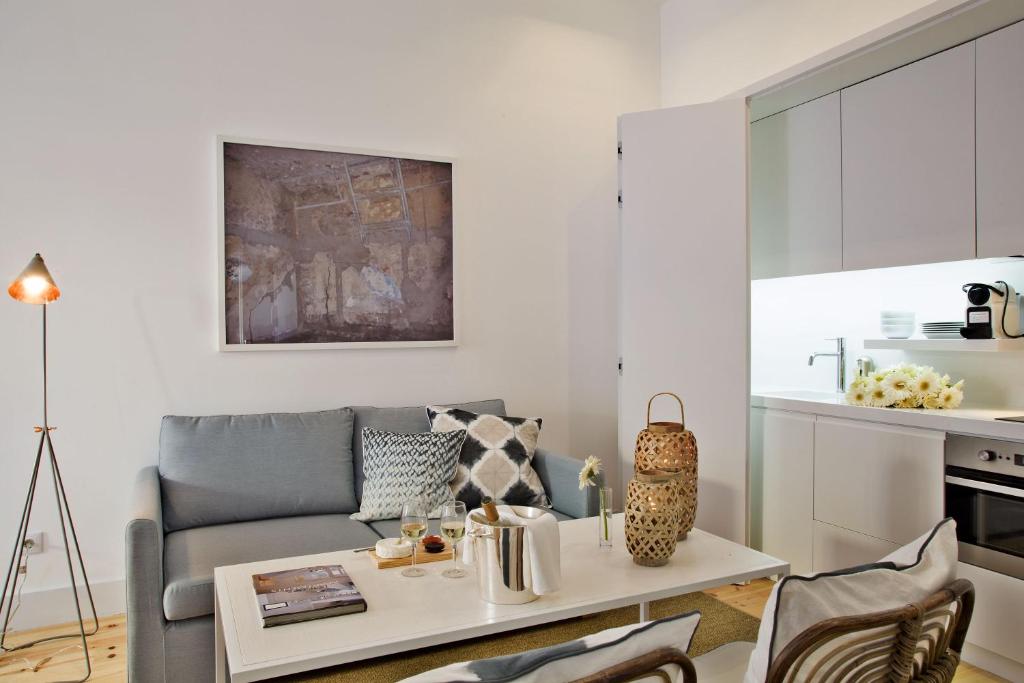 Студио (Улучшенный номер-студио), Lisbon Five Stars Apartments Combro 77