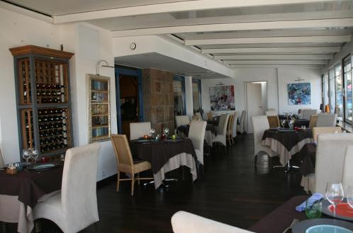 Hotel Le Suroit photo 2