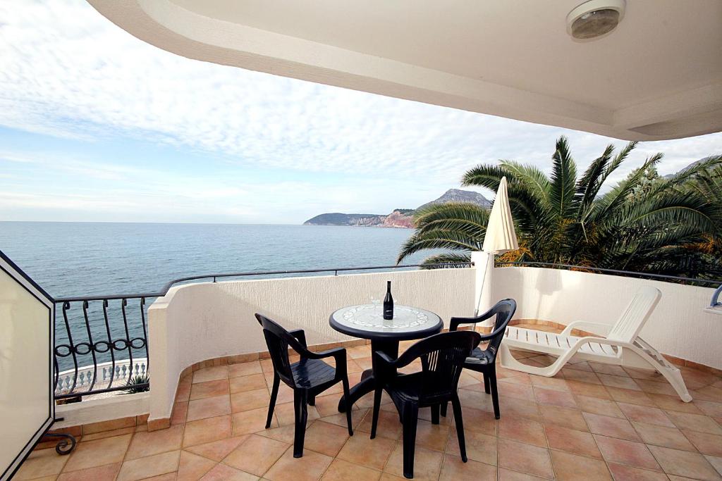 Студио (Номер-студио, вид на море (для 2 взрослых)), Apartments Villa Mare Mar