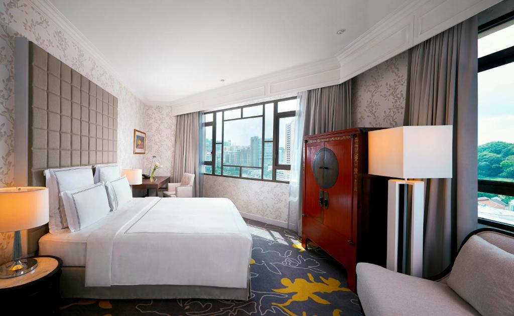 Сьюит (Представительский люкс), Swissotel Merchant Court Singapore