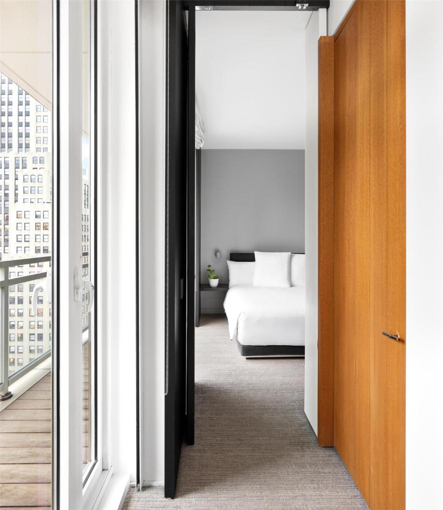ANDAZ 5TH AVENUE, BY HYATT Room Type - Two-Bedroom Suite