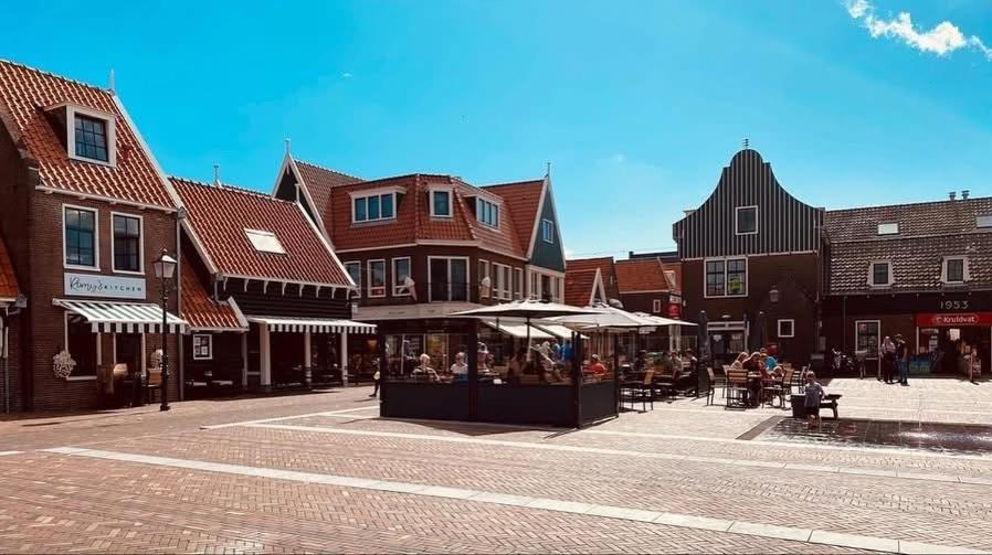 Harbour Stay Volendam, Drechterland