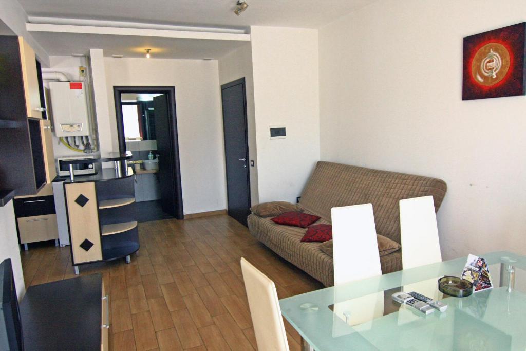 Апартаменты (Роскошные апартаменты с 2 спальнями), Bucharest Last Minute Accommodation