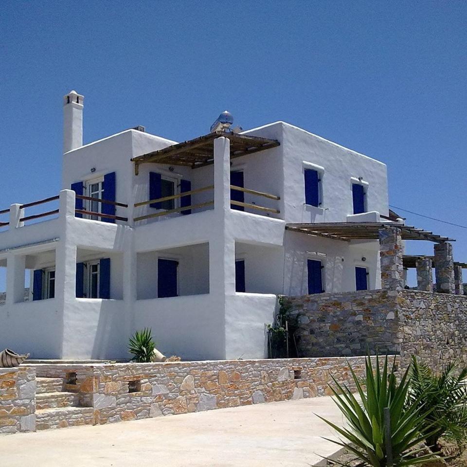 Syros Apartments Suites Chryssonisos Kini photo 2