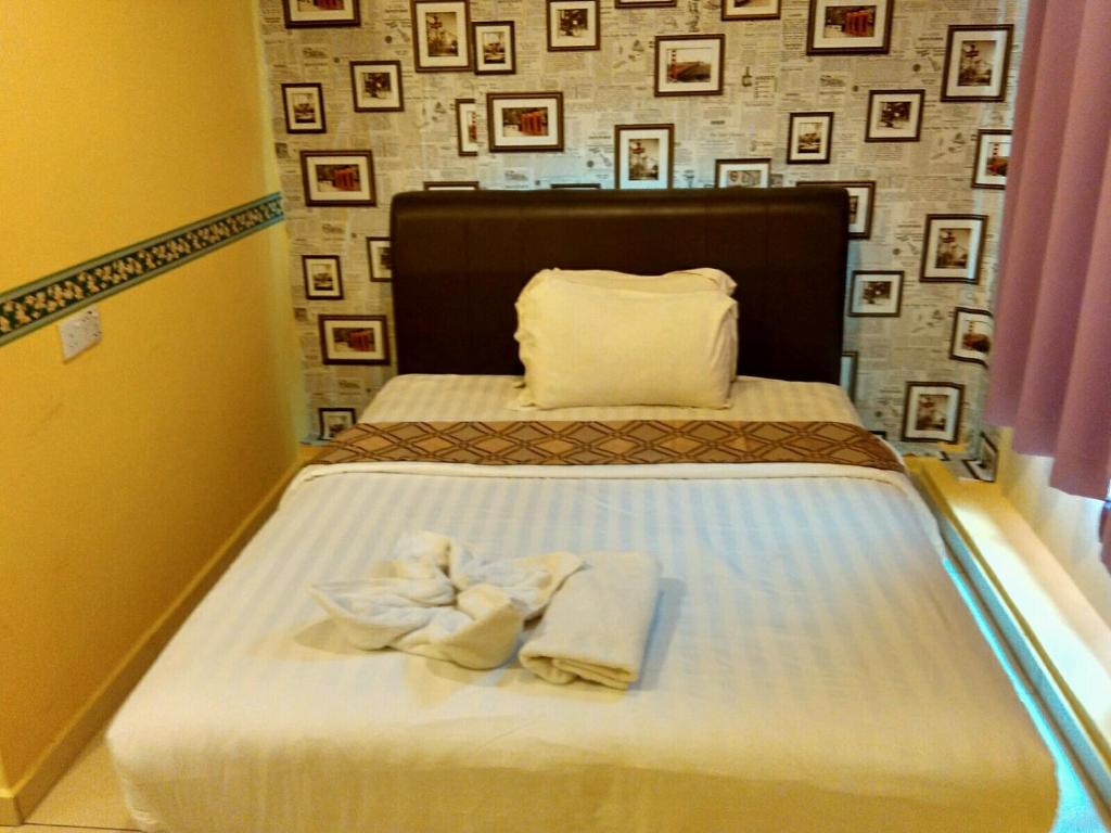 Двухместный (Номер Делюкс с кроватью размера «queen-size»), EV World Hotel Sg Besi