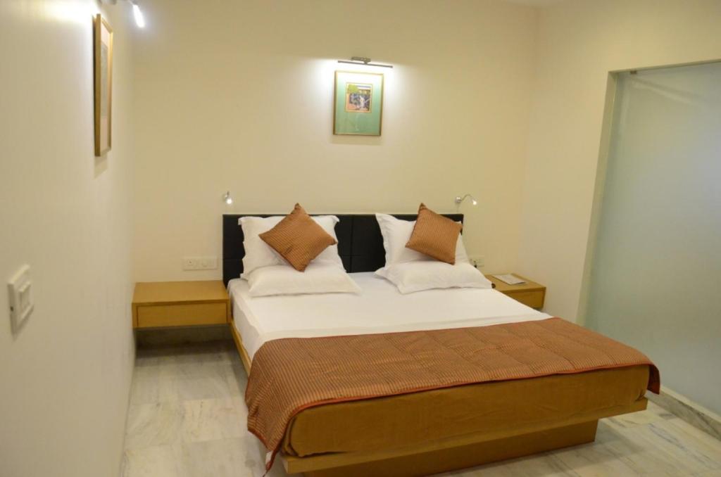 Hotel Yuvraj photo 1