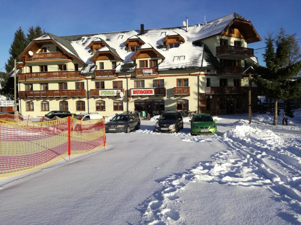 Apartmány a štúdiá Kamzík Donovaly photo 1