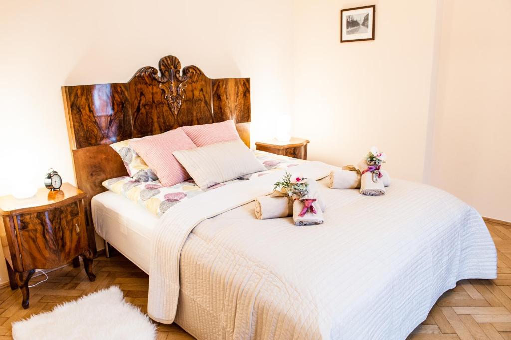 Апартаменты (Апартаменты с 1 спальней - 4 этаж), Apartments Roman