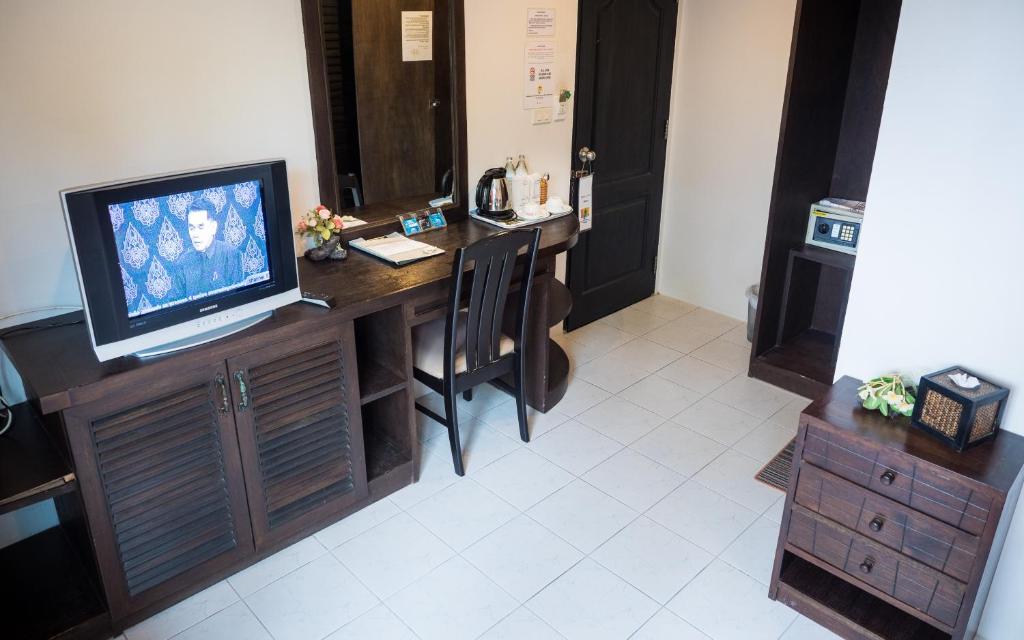 Одноместный (Улучшенный одноместный номер), The Nice Patong Hotel