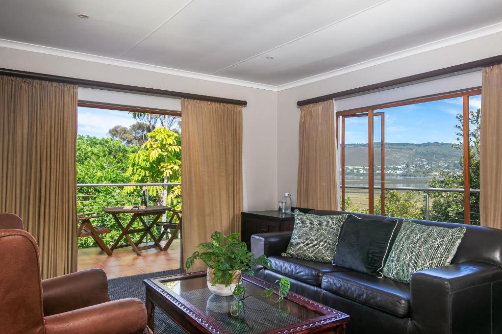 Waterfront Lodge Room Type - Luxury Suite