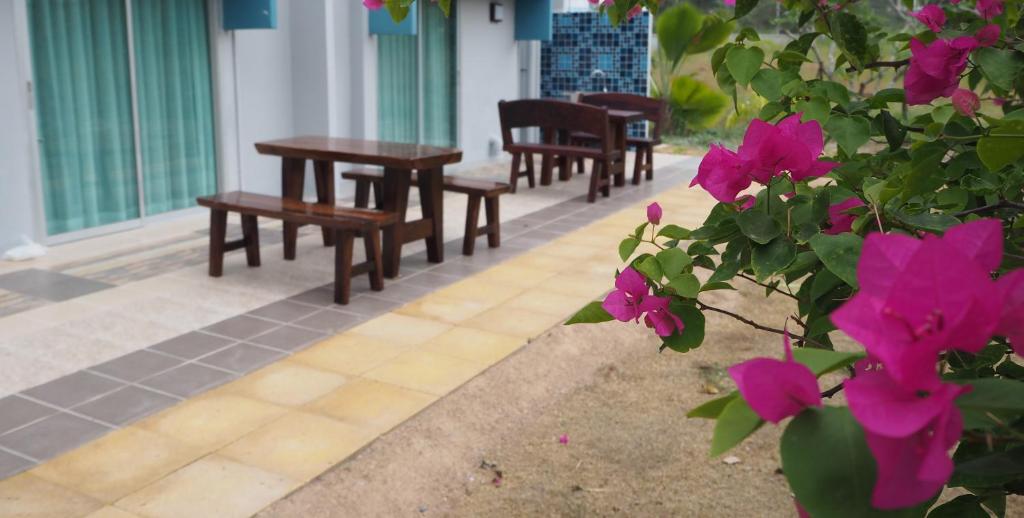 Апартаменты (Двухместный номер Делюкс с 1 кроватью и выходом в сад), Addera Residence Hua Hin