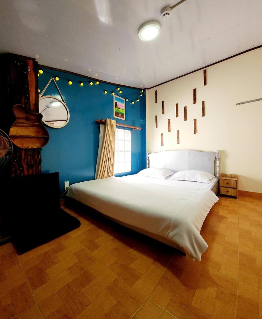 Binh Đao Hotel - Khach san ngay trung tam gia re Room Type - Superior Double Room
