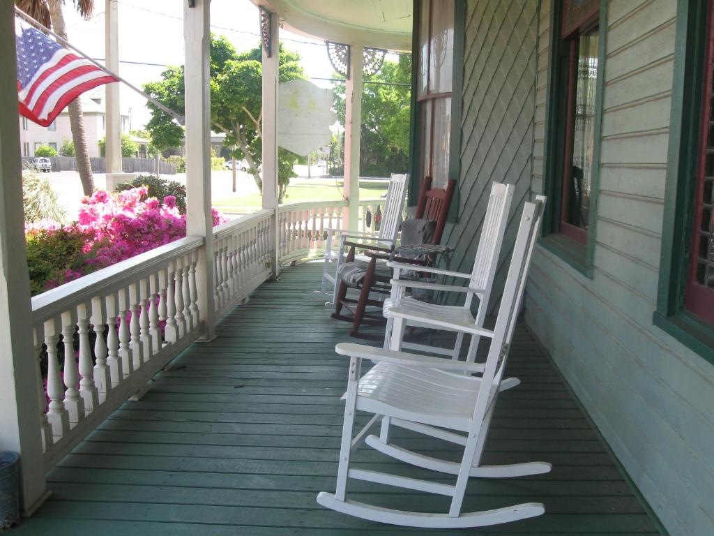 Pensacola Victorian Bed & Breakfast photo 1