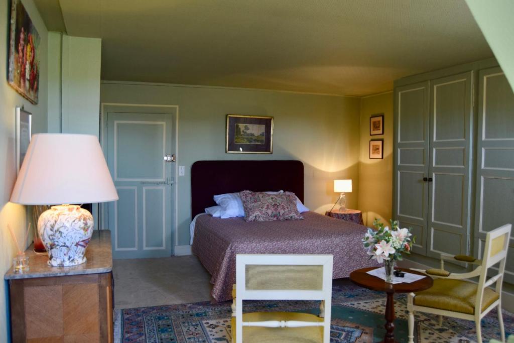 Chateau de Vaux Room Type - Double Room