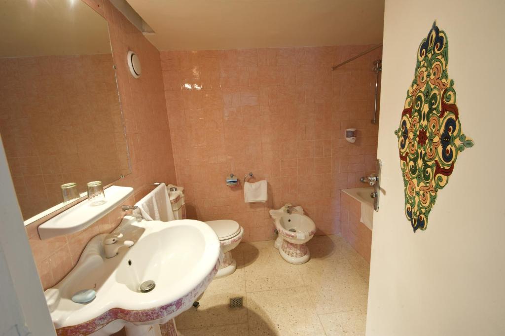 Сьюит (Улучшенный люкс), Hotel Le Grand Imilchil