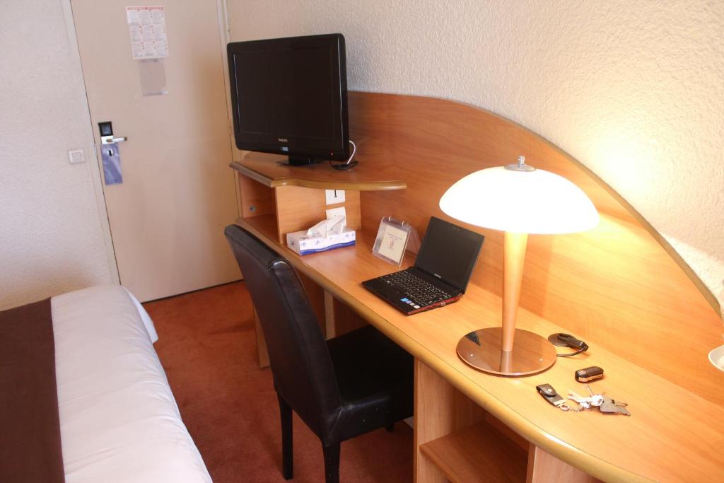 Central Hotel photo 3