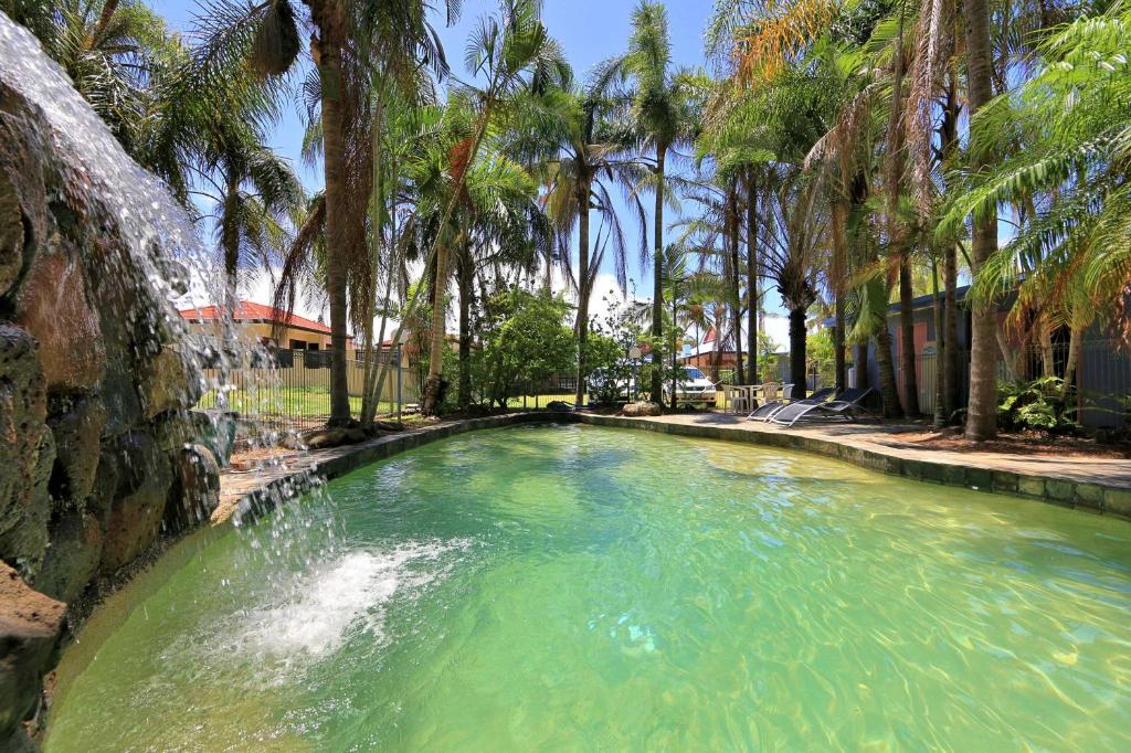 Bargara Gardens Boutique Villas photo 3