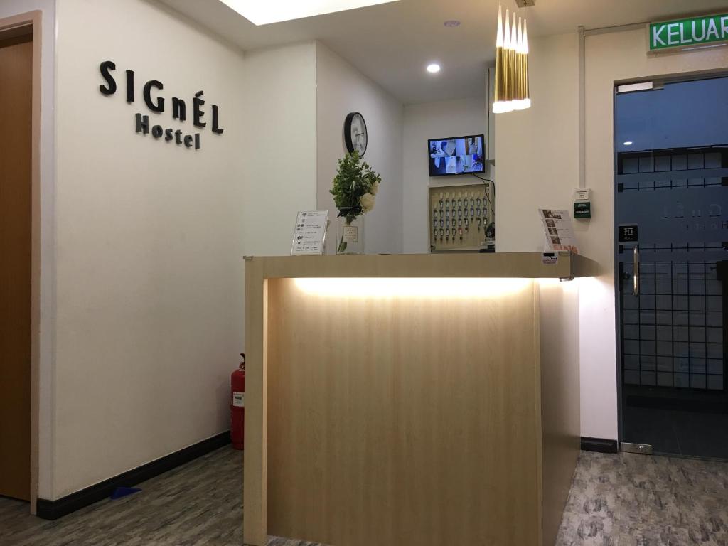 Signel Hostel - Tap to explore photos