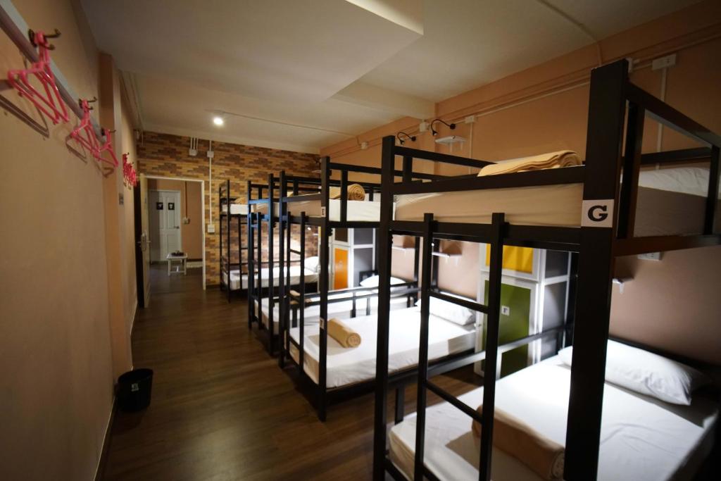 Номер (Кровать в общем 8-местном номере для мужчин и женщин), Urban Hostel Bangkok