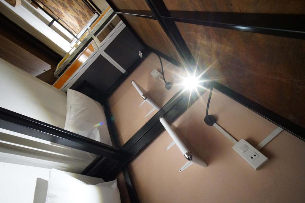 Номер (Кровать в общем 8-местном номере для мужчин и женщин), Urban Hostel Bangkok