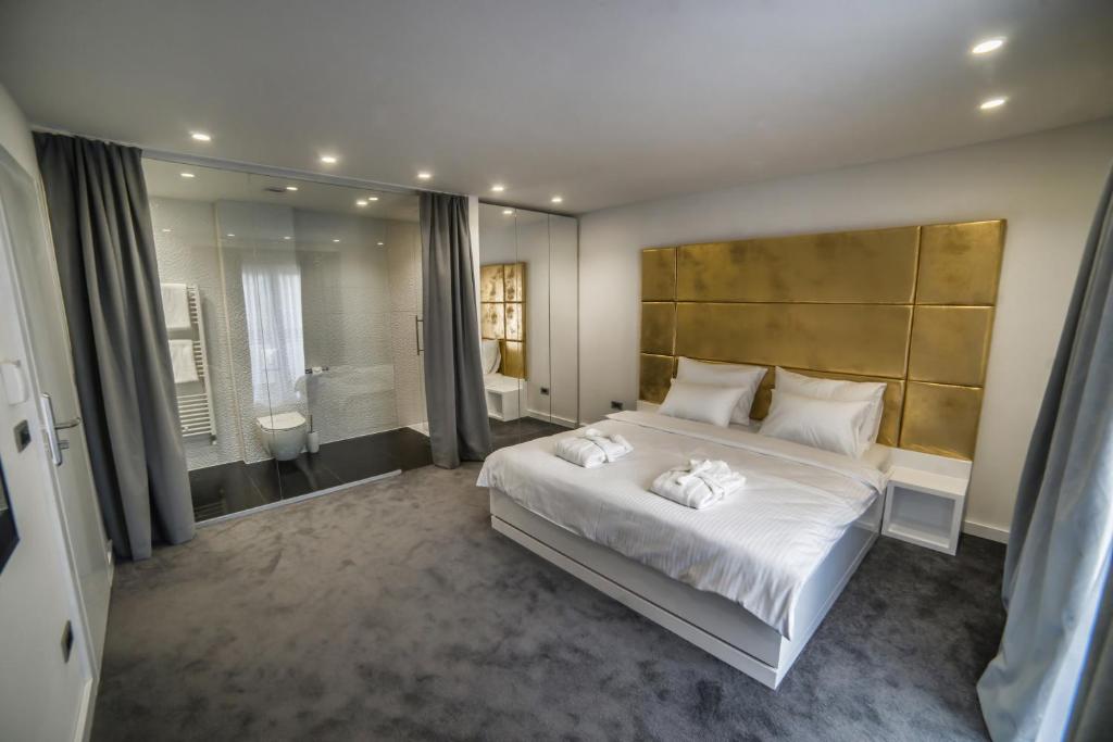 Двухместный (Номер Делюкс с кроватью размера «king-size» и балконом), Hotel Forty Two