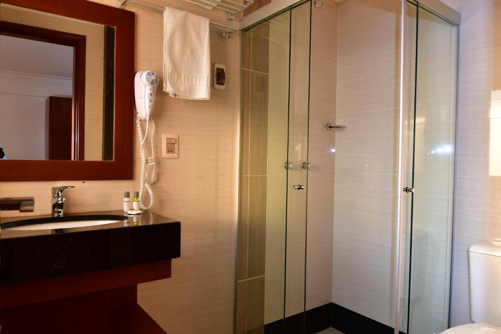 Prince Hotel photo 4