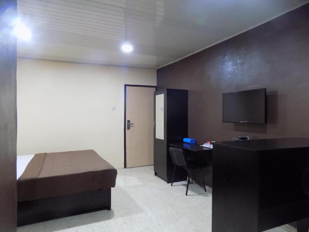 Posh Apartments and Hotel photo 3