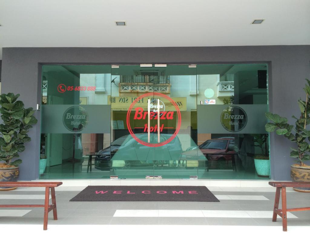 Brezza Hotel Lumut photo 2