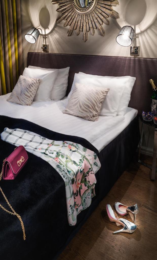 Двухместный (Роскошный двухместный номер с 1 кроватью), City Hotel
