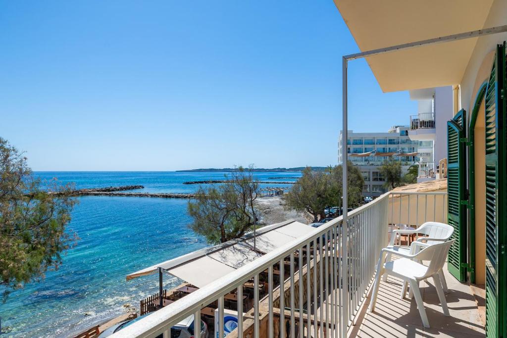 Duplex Voramar Mhm Seafront Room Type - Three-Bedroom Premium Apartment with Balcony
