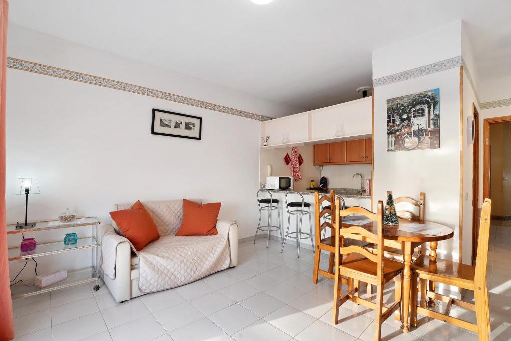 Apartamento Morales - Tap to explore photos