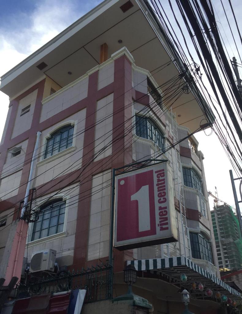 1 River Central Hostel photo 4