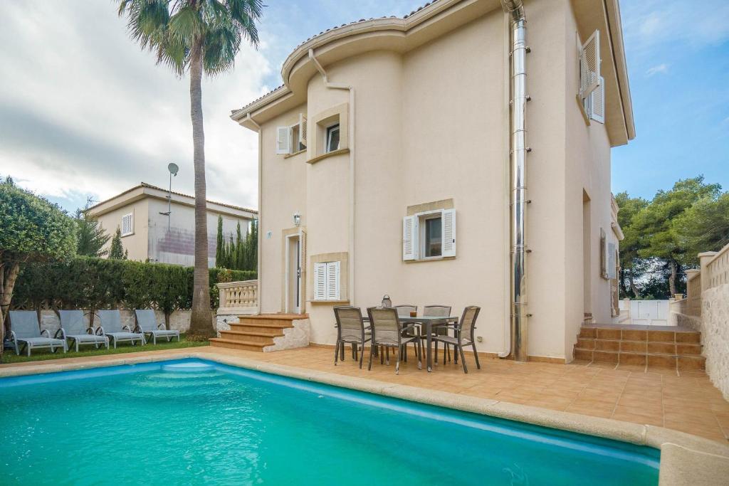 Playas de Mallorca Room Type - Two-Bedroom Villa