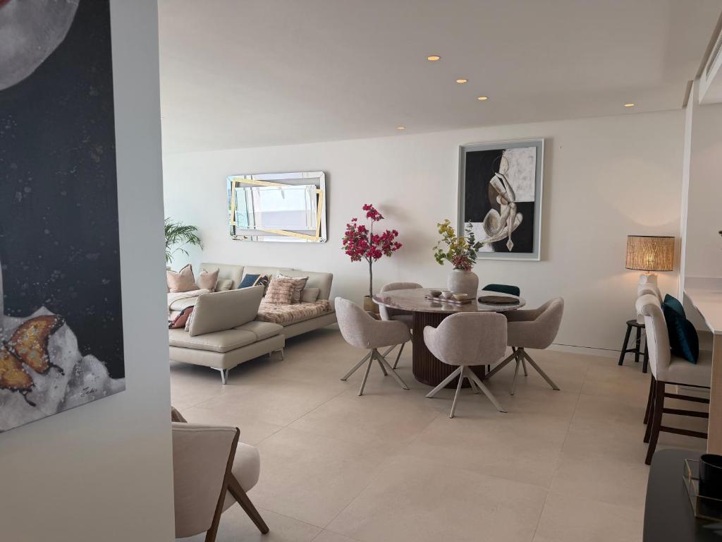 Palo Alto Marbella-Luxury-Sea view - Tap to explore photos