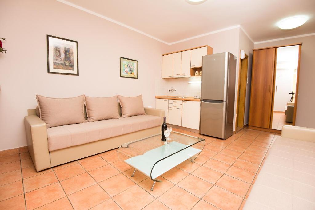Апартаменты (Апартаменты с 1 спальней), Apartments Sofija