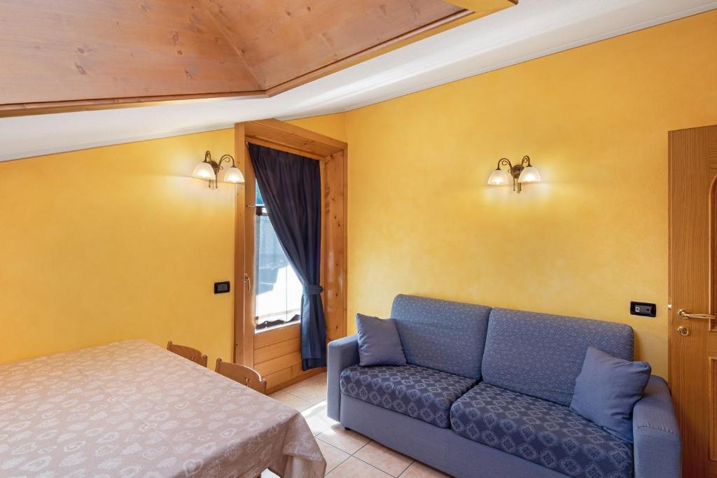 Chalet Letizia Apartments Bilo - Tap to explore photos