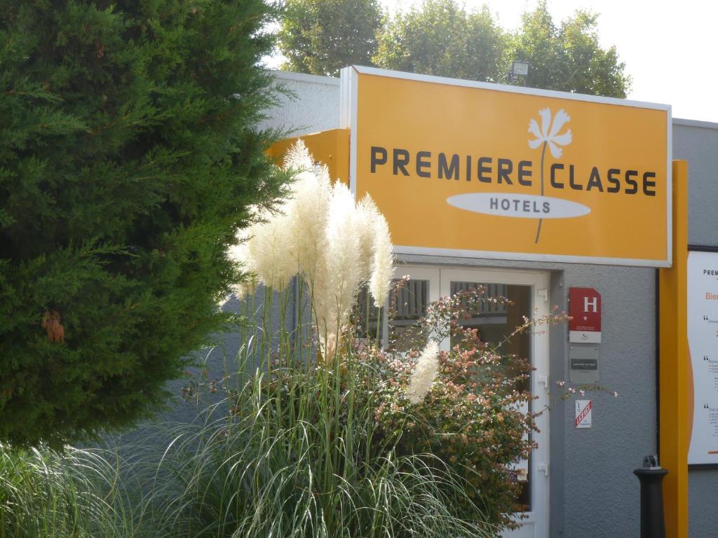 Première Classe Martigues photo 3