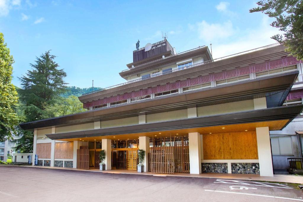 Ooedo Onsen Monogatari Unazuki Grand Hotel - Tap to explore photos
