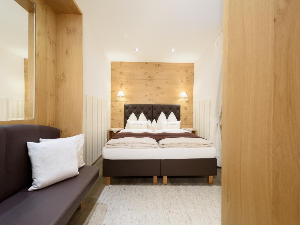 Апартаменты (Апартаменты с 2 спальнями (тип 2)), Kasperhof Appartements Innsbruck Top 1 - 5