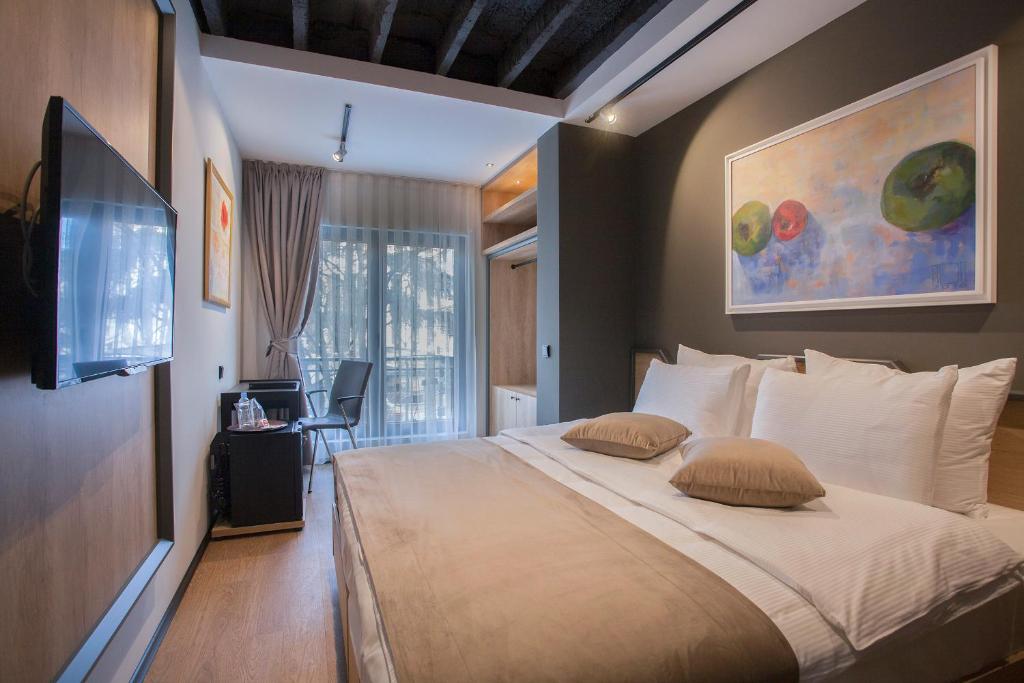 Solun's Riverside Rooms photo 4