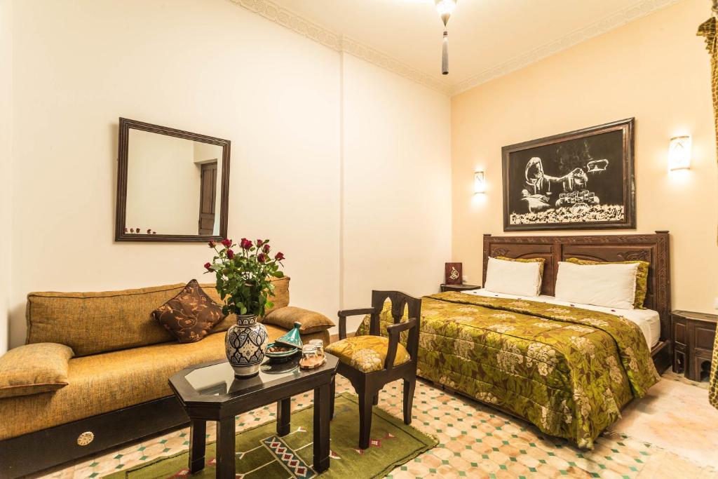 Трехместный (Улучшенный трехместный номер), Riad Nasreen