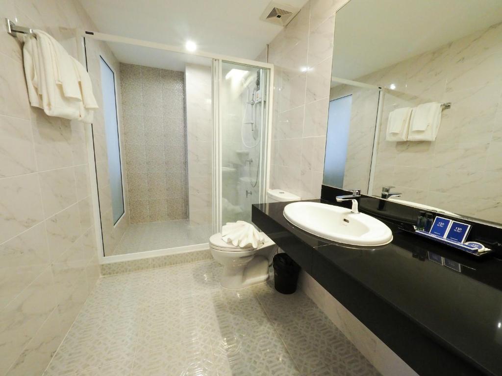 Двухместный (Двухместный номер Делюкс с 2 отдельными кроватями), 130 Residence Bangkok