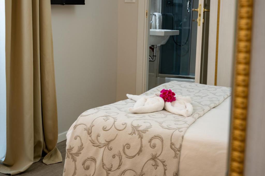 Hotel Genova Liberty Room Type - Standard Double or Twin Room