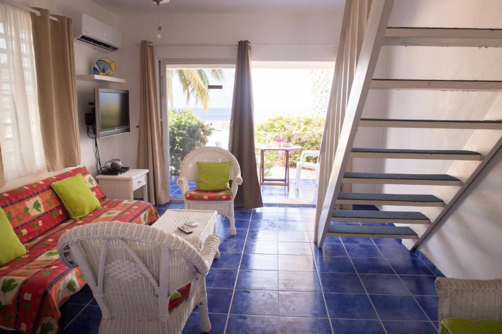 Marazul Ocean Front Apartment photo 4