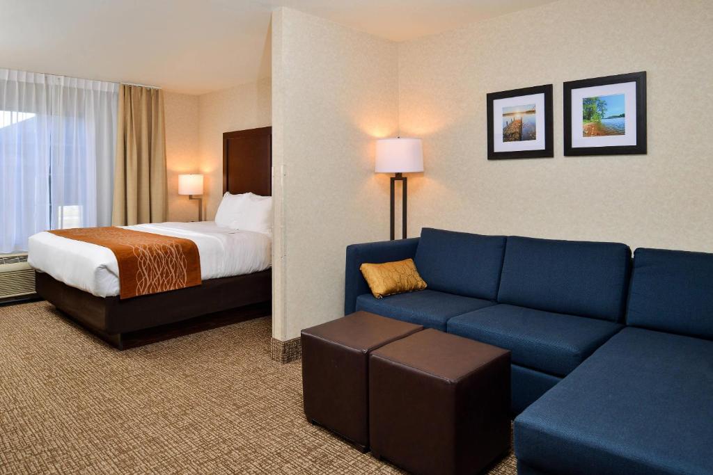 Comfort Inn & Suites Madison North - Tap to explore photos