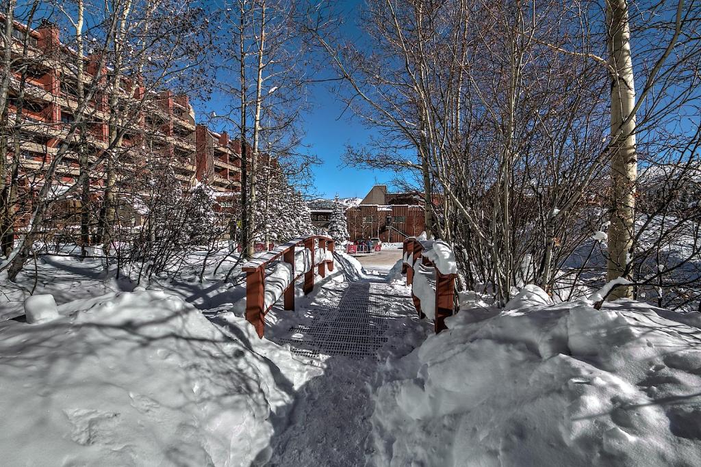 4429 Beaver Run Resort image