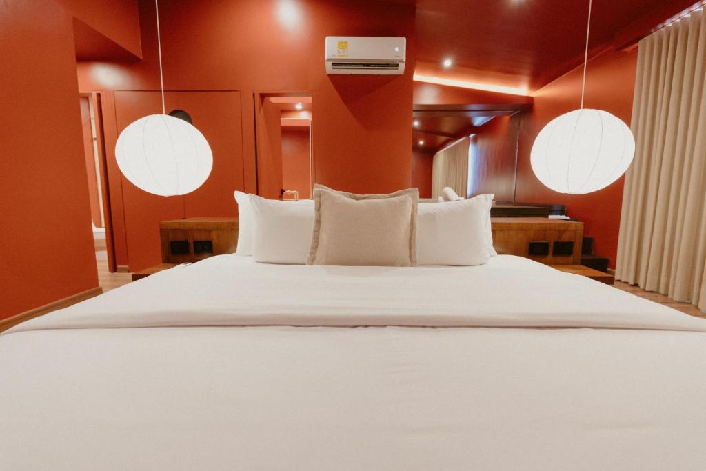 Hotel Belisario - Provenza - Tap to explore photos