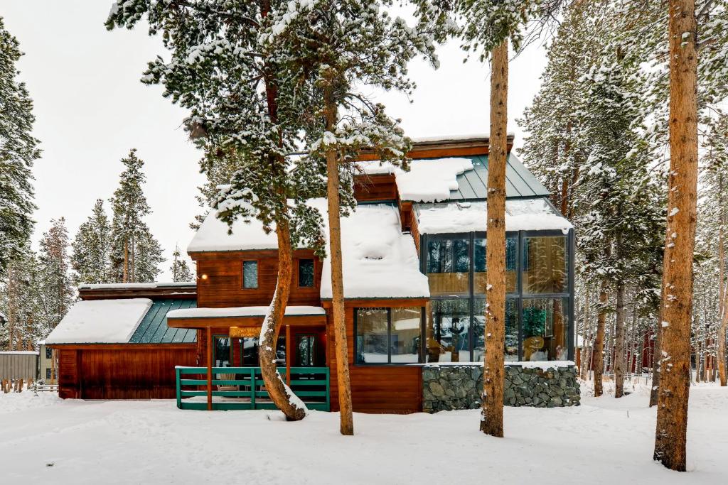 Four-Bedroom House at Red Feather with Hot Tub