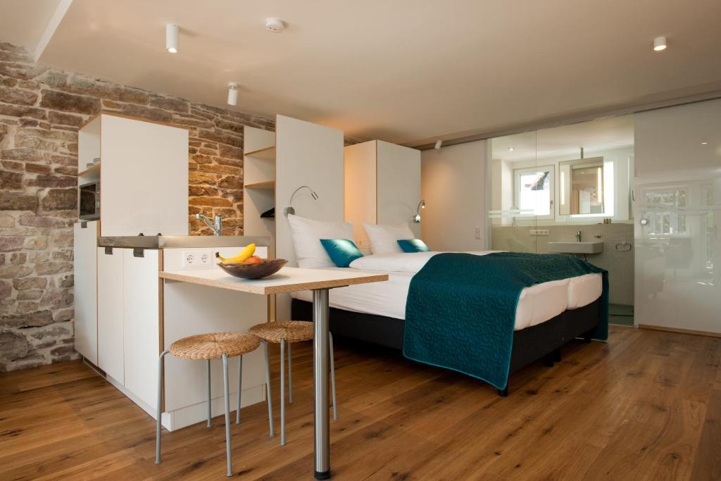 1463 Apartmenthaus photo 4