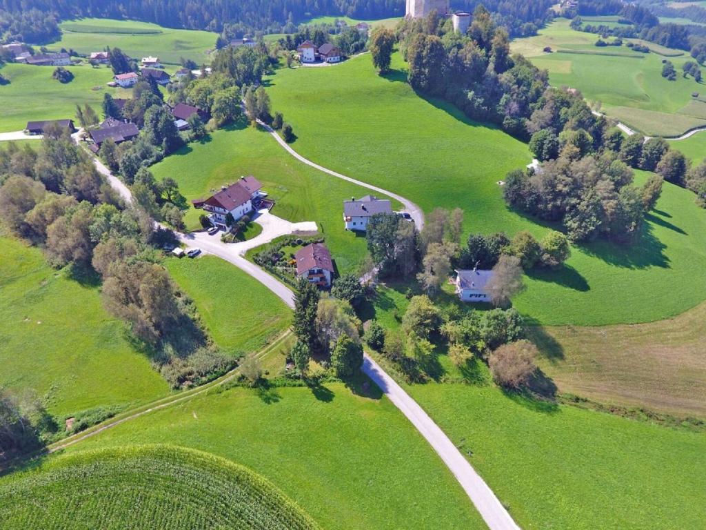 Ferienwohnungen Schlosshäusl photo 2